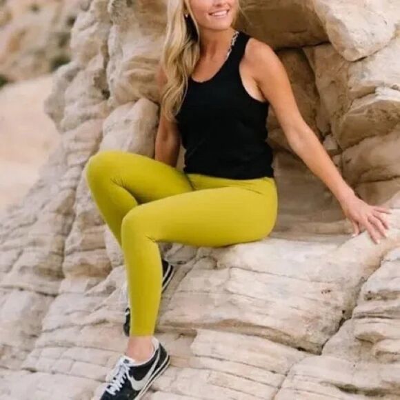 ZYIA Pants Womens 2 Chartreuse Green Pistachio Luxe 7/8 24" Active Leggings - Picture 1 of 10